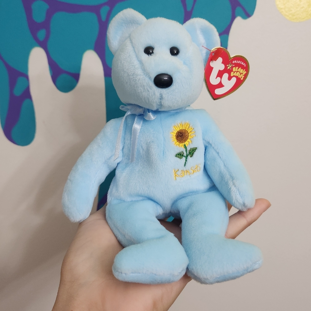 Rare Trade Show Exclusive Ty Beanie Baby Light Blue Bear with Sunflower